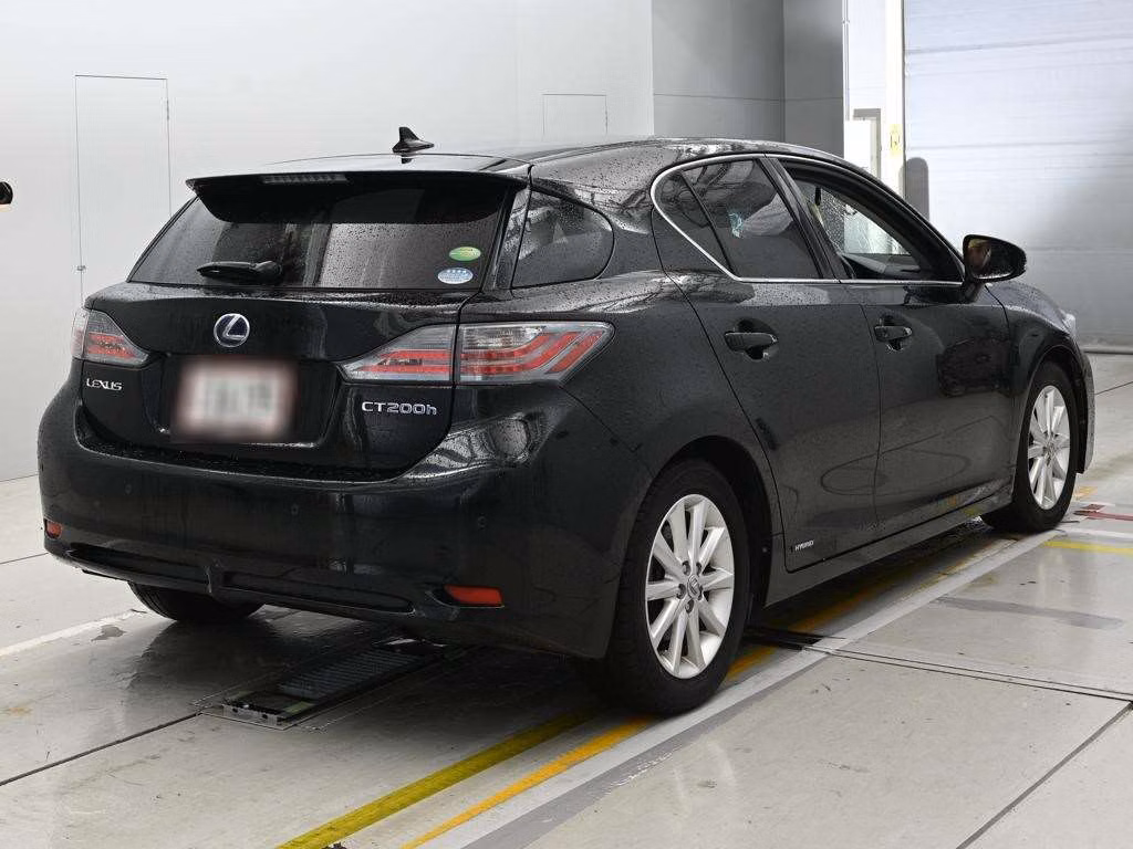 LEXUS CT200H
