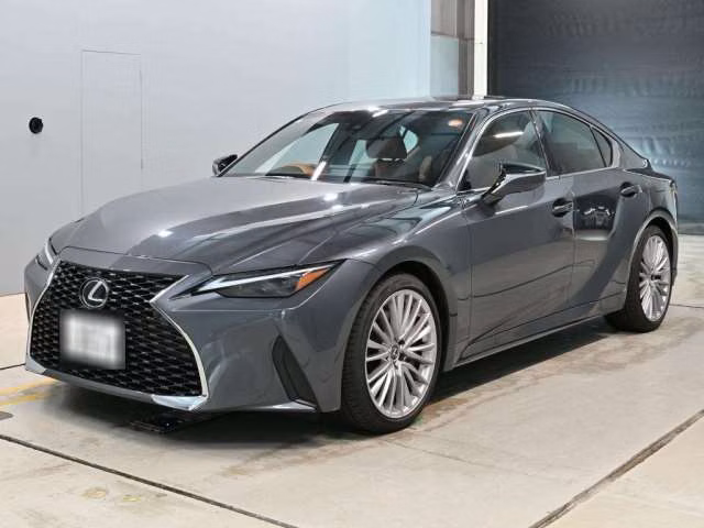 Lexus IS300h