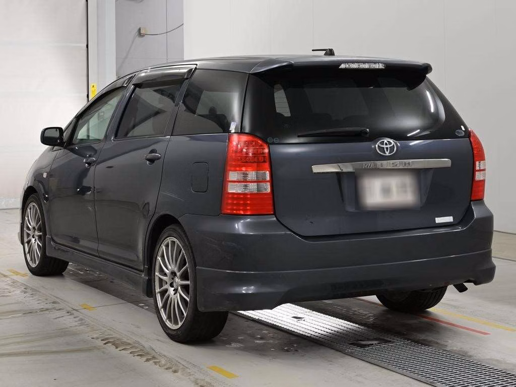 TOYOTA WISH