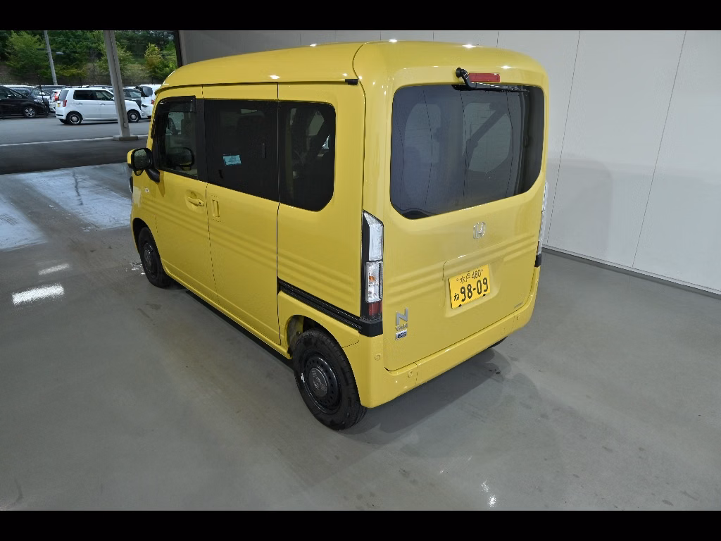 HONDA N-VAN