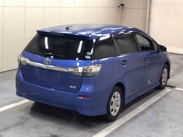 TOYOTA WISH