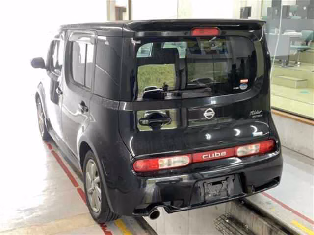 NISSAN CUBE