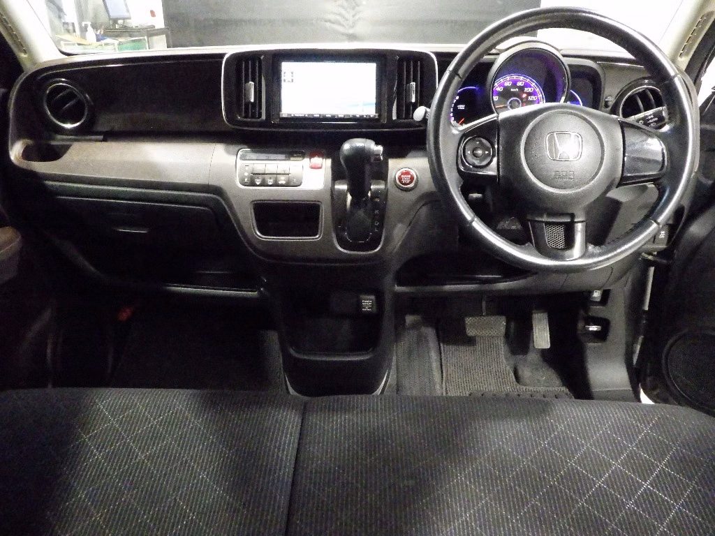 HONDA N-ONE