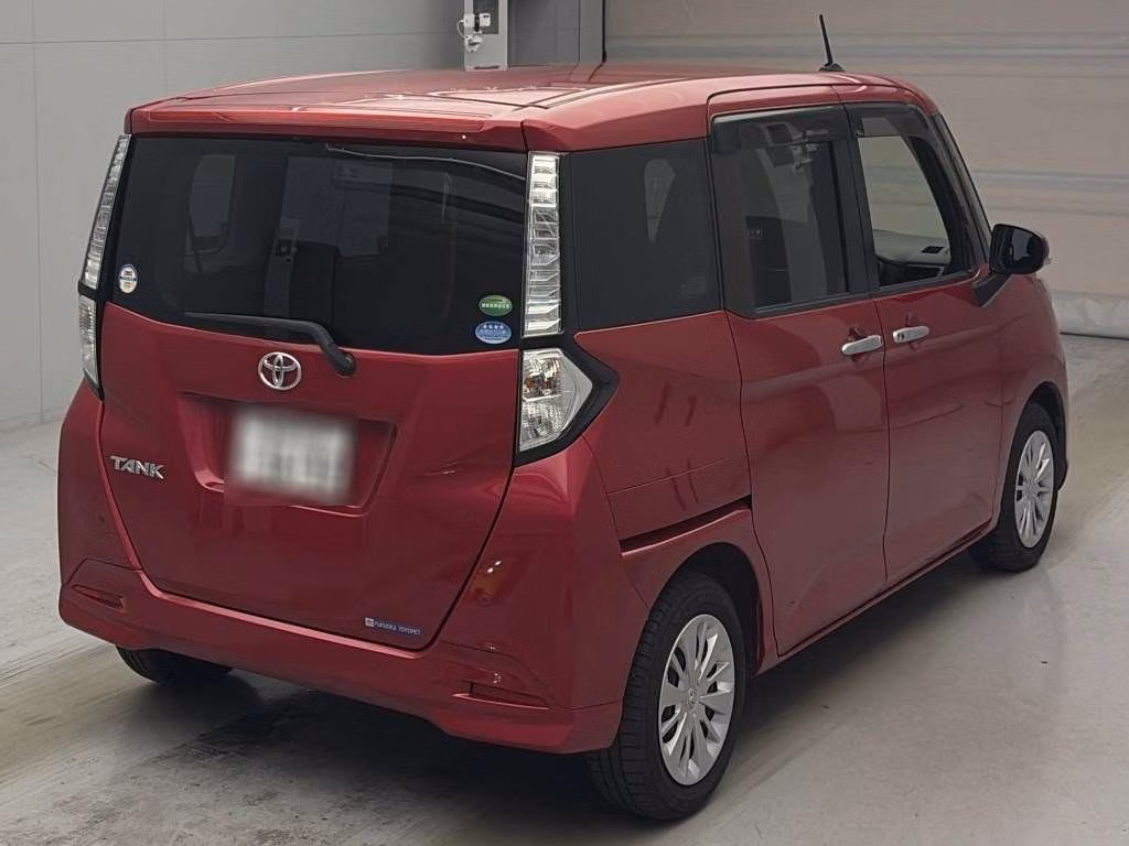 TOYOTA TANK
