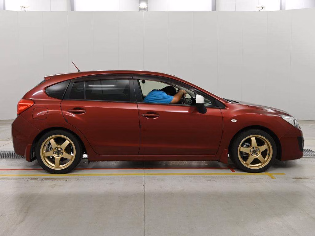 SUBARU IMPREZA