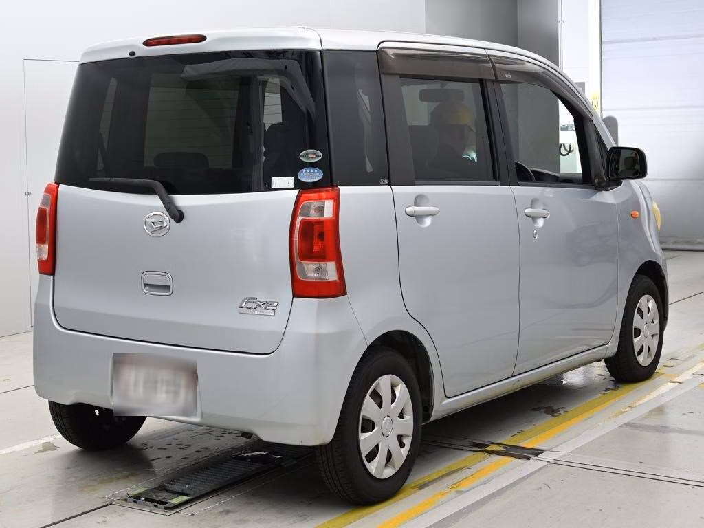 DAIHATSU TANTO EXE