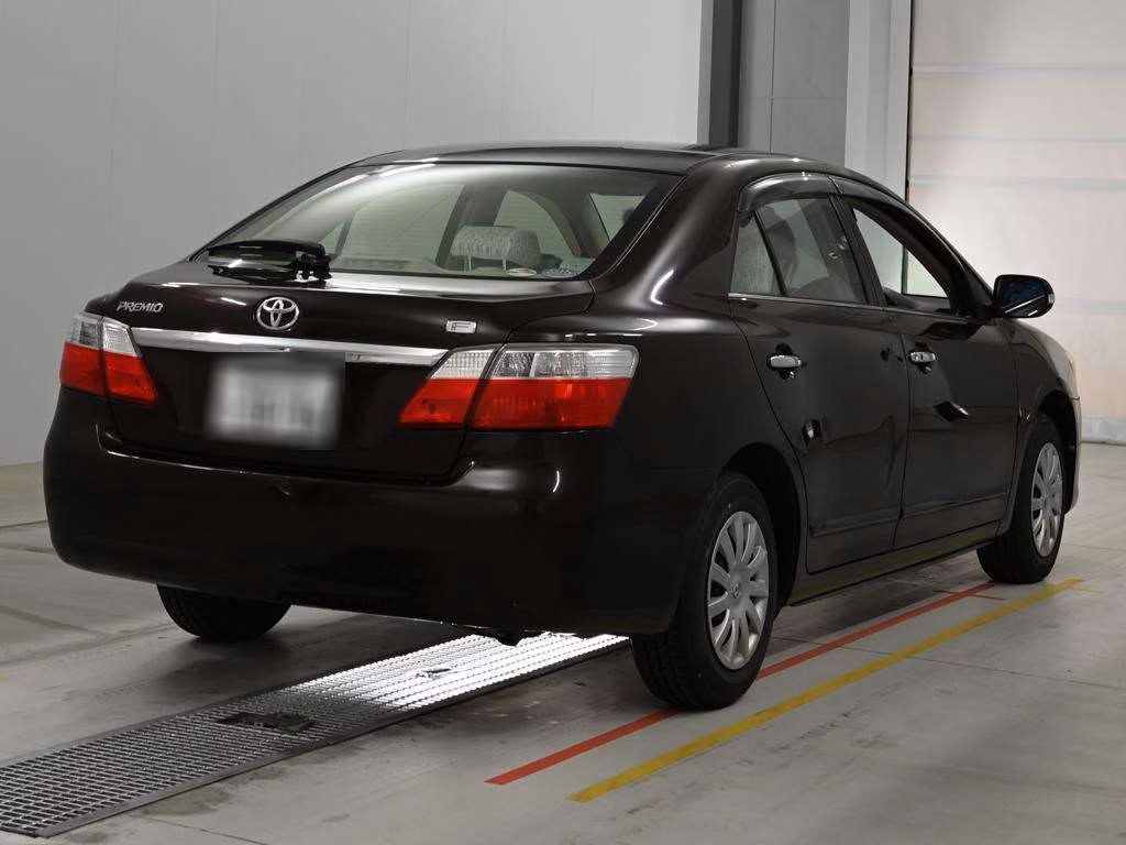 TOYOTA PREMIO