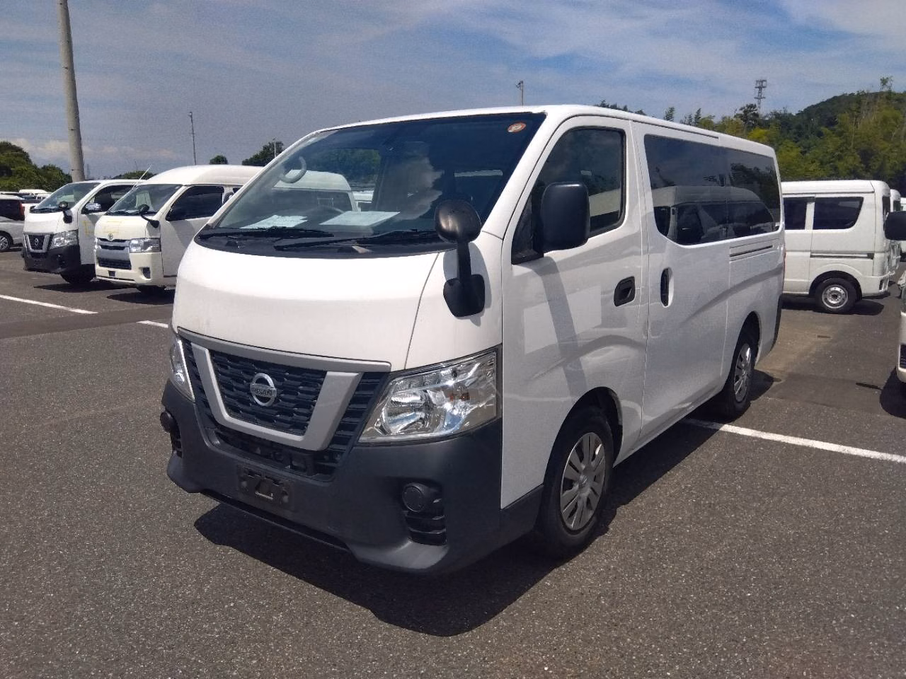 NISSAN NV350 CARAVAN