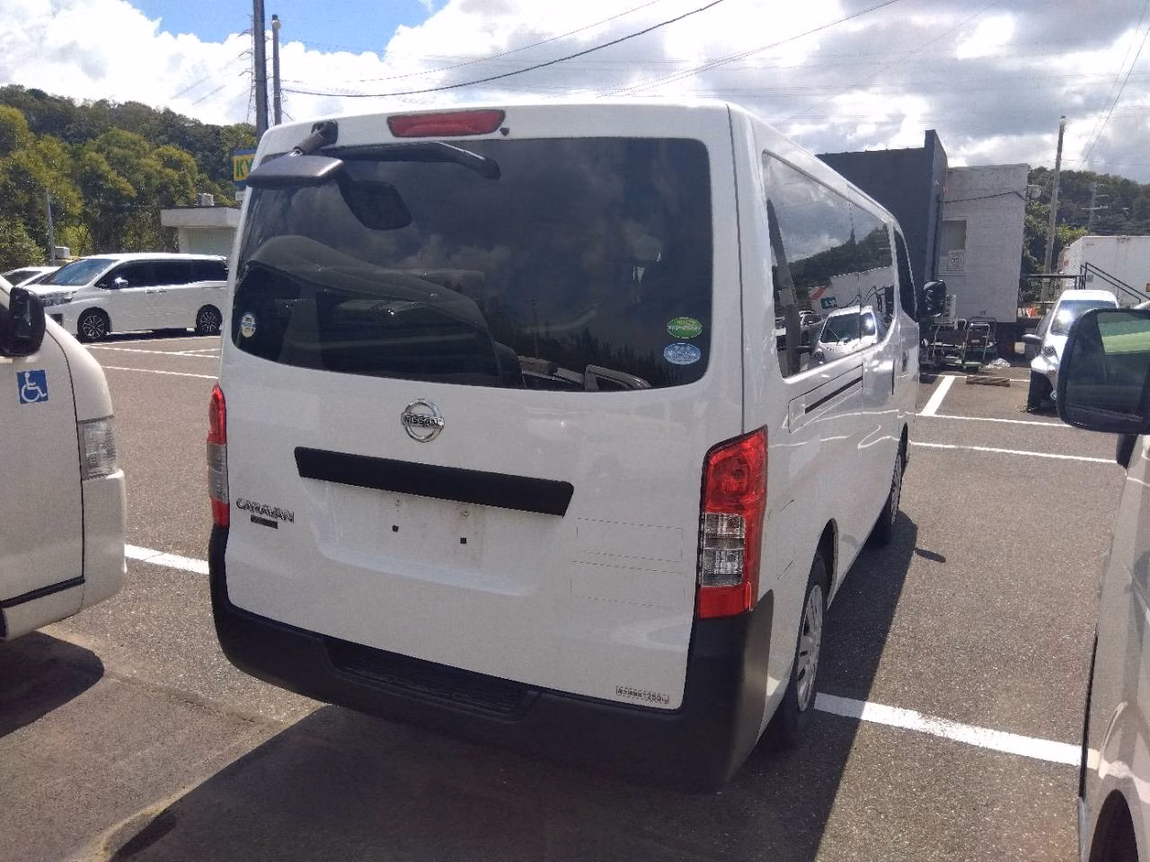 NISSAN NV350 CARAVAN