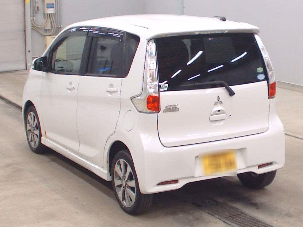 MITSUBISHI EK CUSTOM