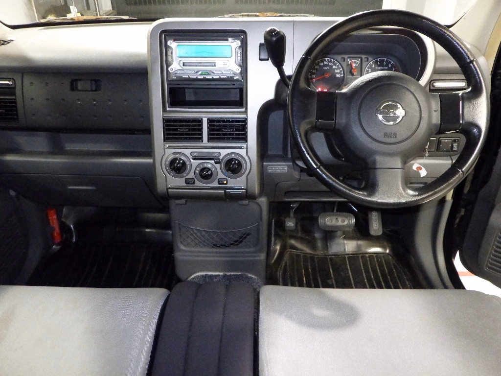 NISSAN CUBE