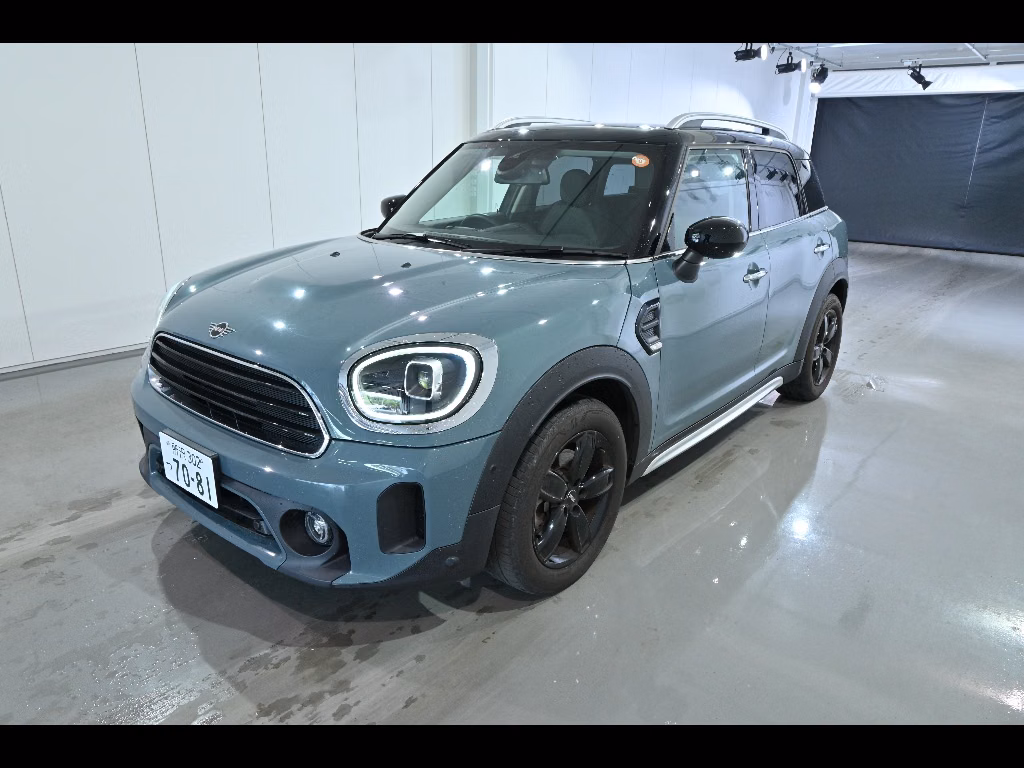 MINI CROSSOVER