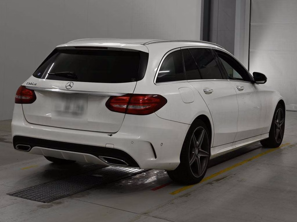 MERCEDES-BENZ C-CLASS