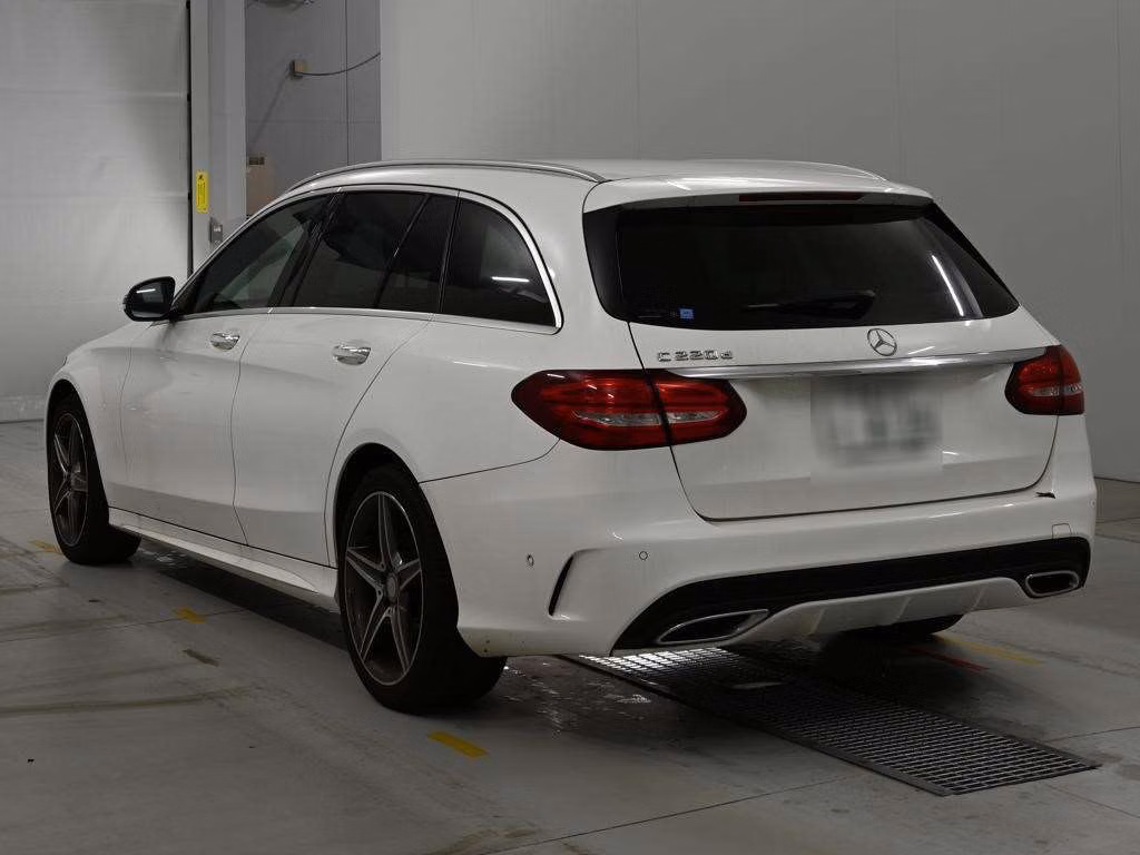 MERCEDES-BENZ C-CLASS