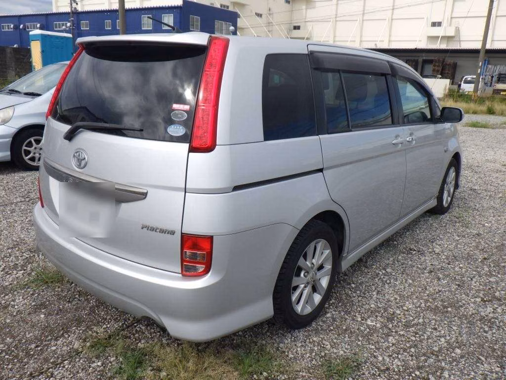 TOYOTA ISIS