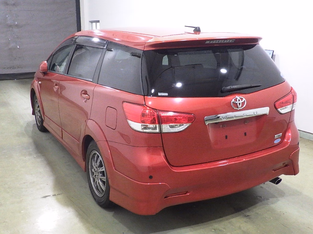 TOYOTA WISH
