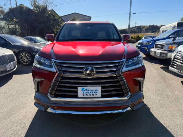 LEXUS LX570