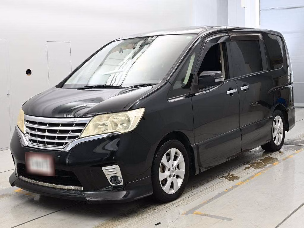 NISSAN SERENA