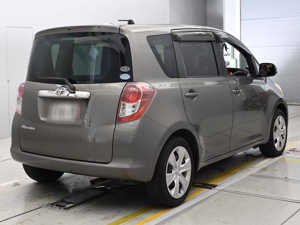 TOYOTA RACTIS