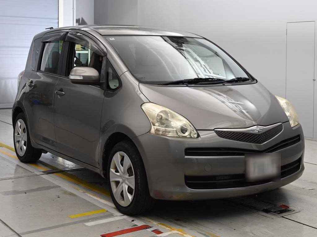 TOYOTA RACTIS