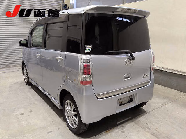 DAIHATSU TANTO EXE