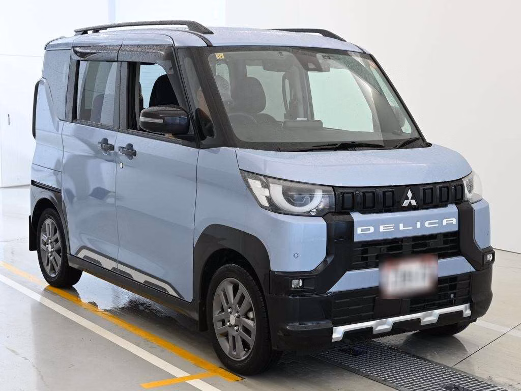 MITSUBISHI DELICA MINI