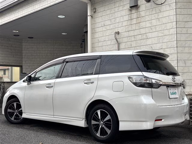 TOYOTA WISH