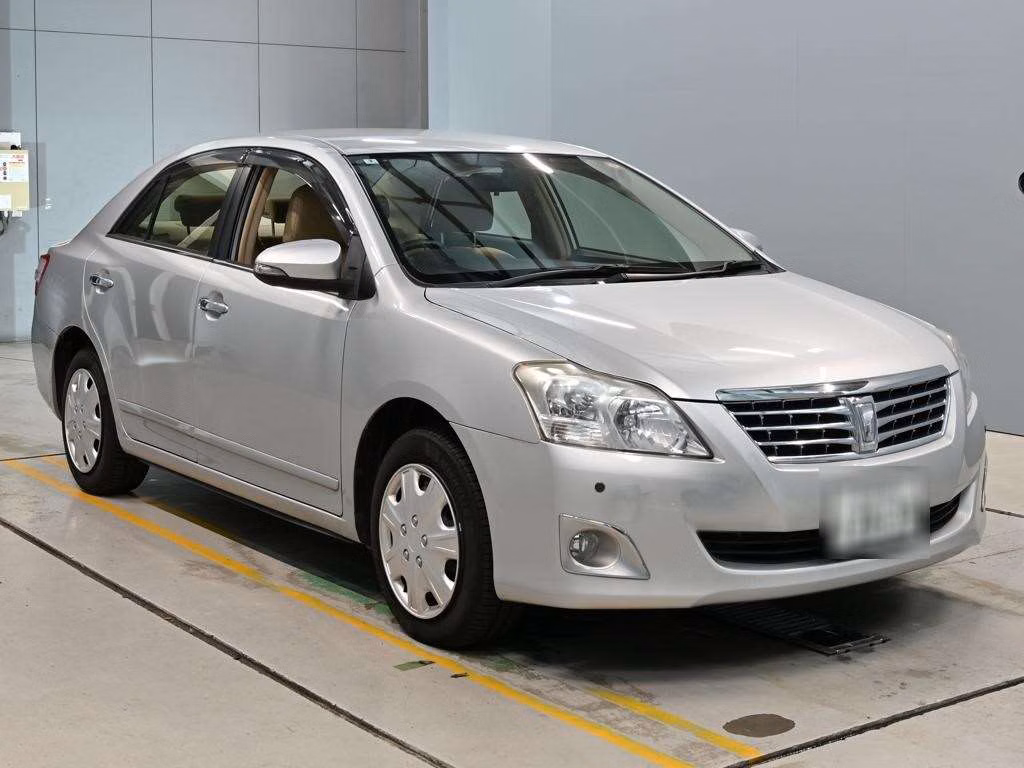 TOYOTA PREMIO