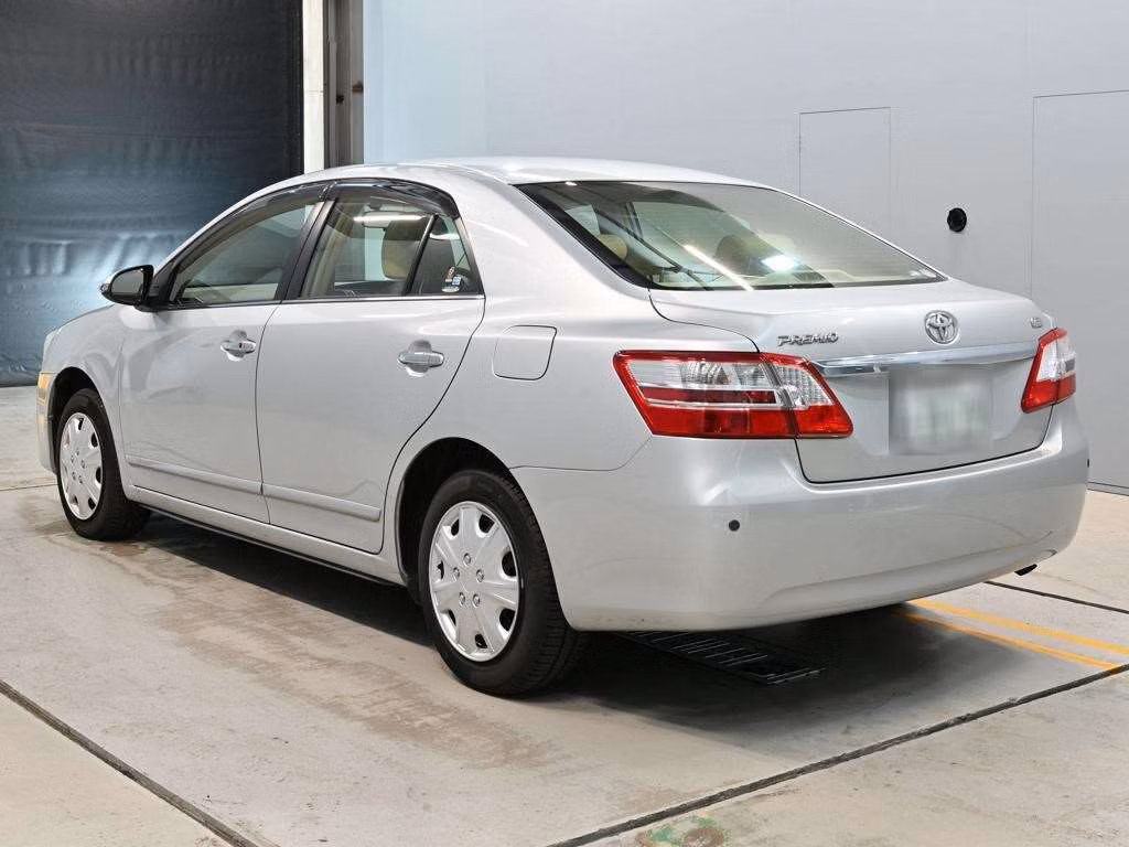 TOYOTA PREMIO