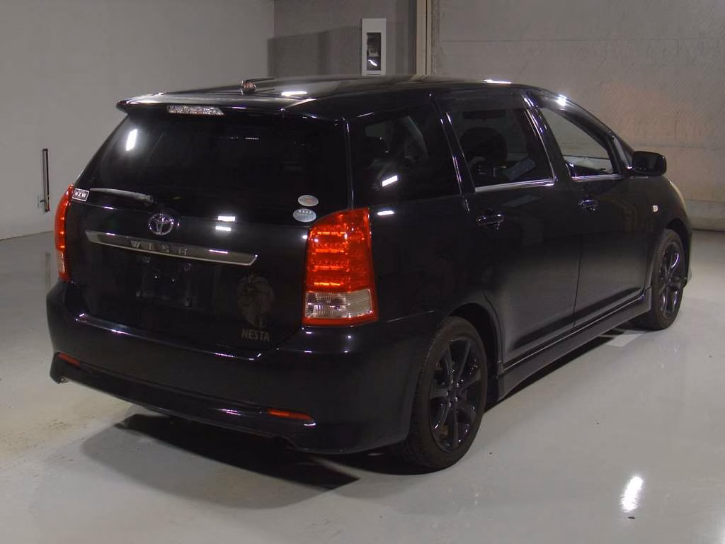 TOYOTA WISH