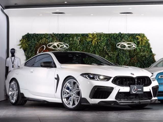 BMW M8