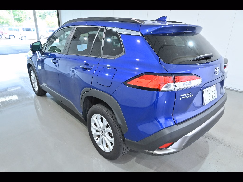 TOYOTA COROLLA CROSS