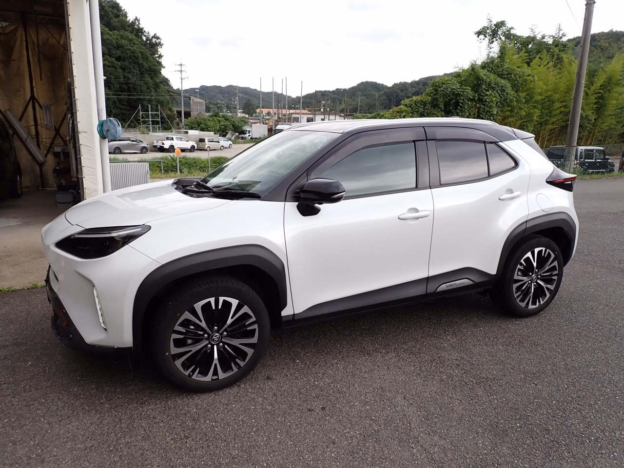 TOYOTA YARIS CROSS