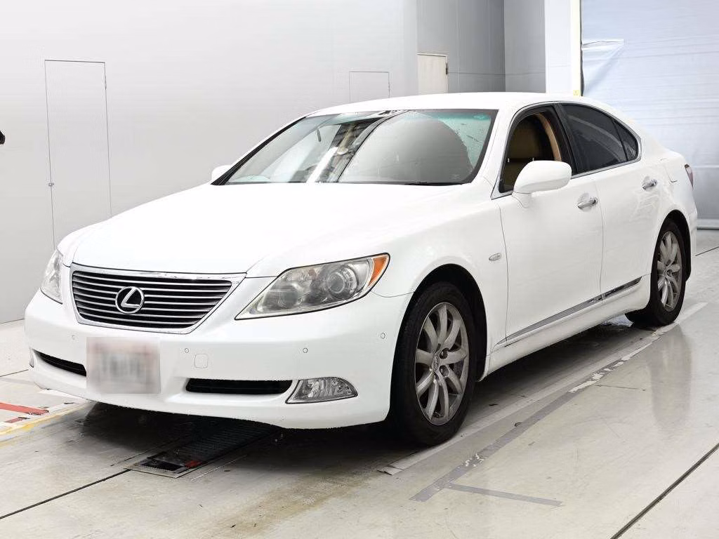 LEXUS LS460