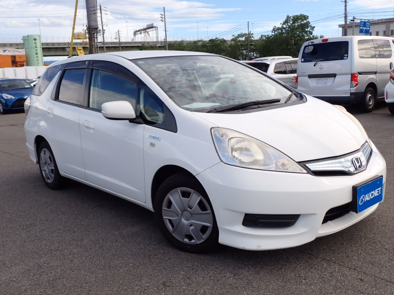 HONDA FIT SHUTTLE