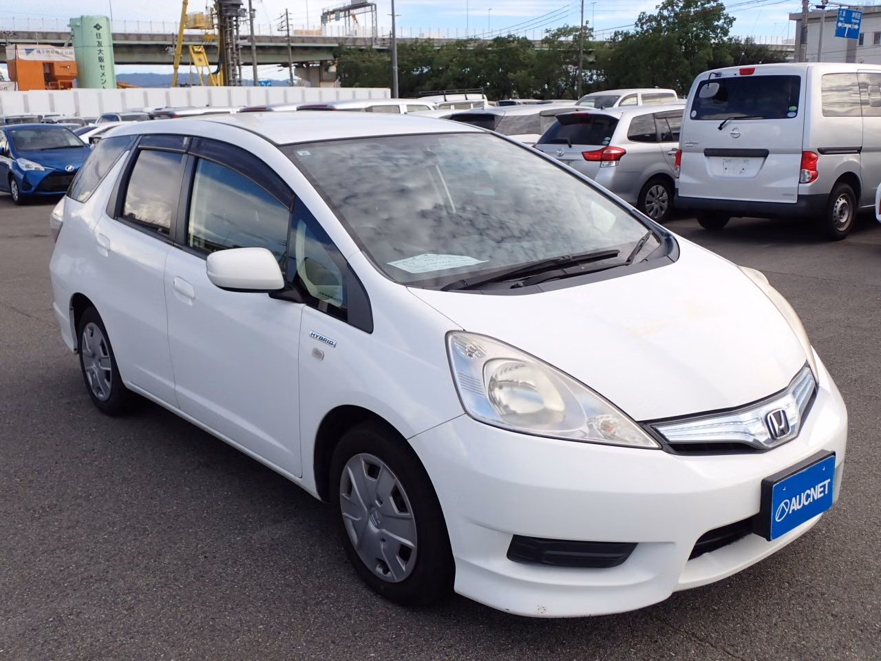 HONDA FIT SHUTTLE