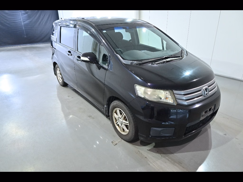 HONDA FREED SPIKE