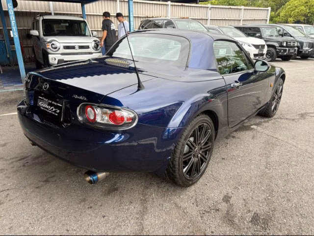 MAZDA ROADSTER