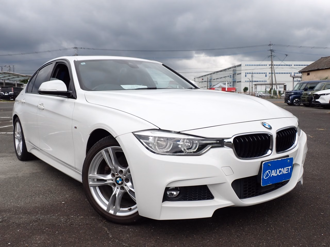 BMW 3-SERIES