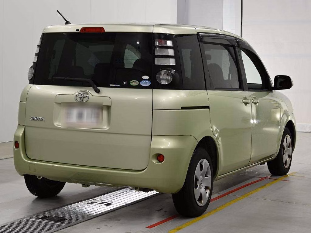 TOYOTA SIENTA