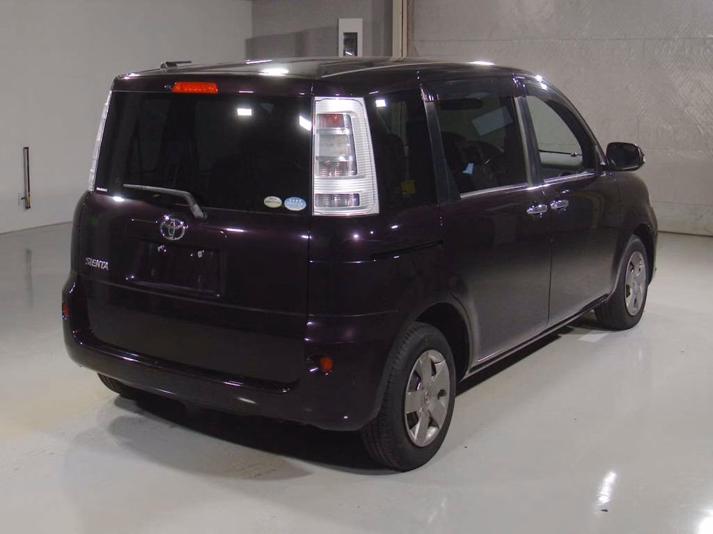 TOYOTA SIENTA