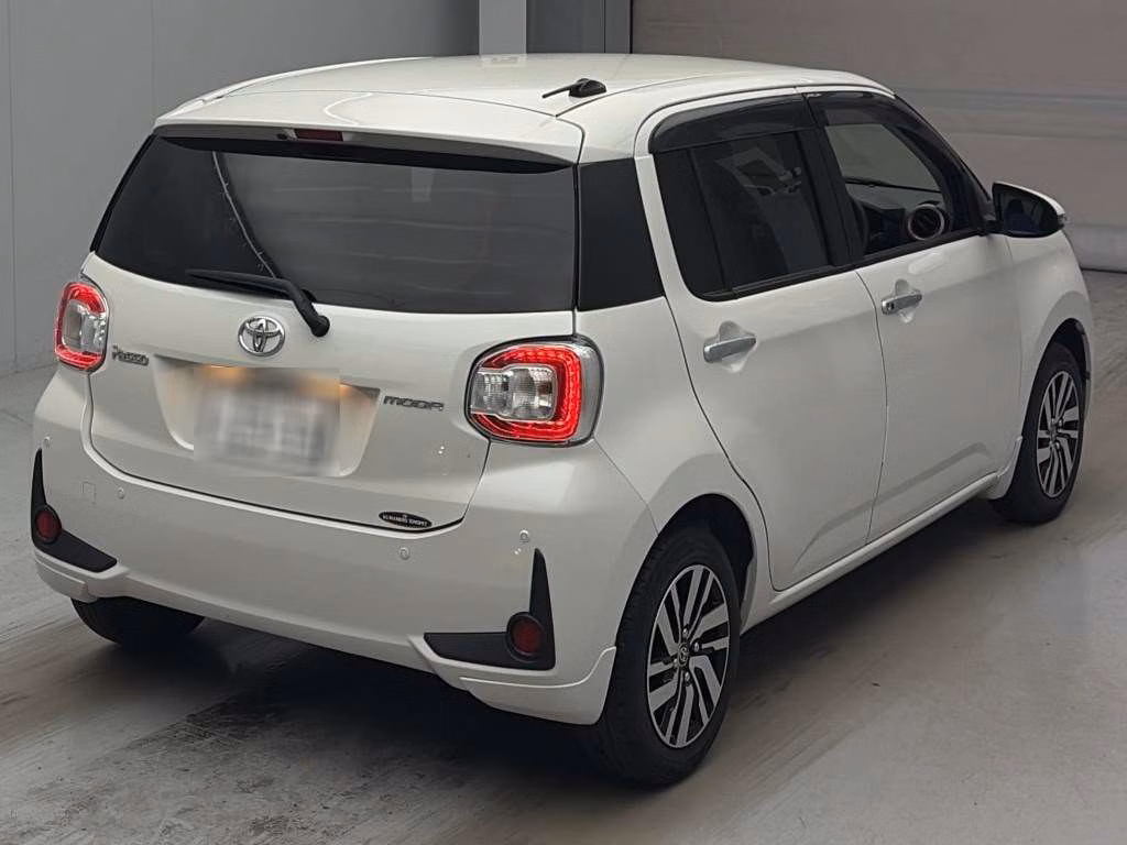 TOYOTA PASSO
