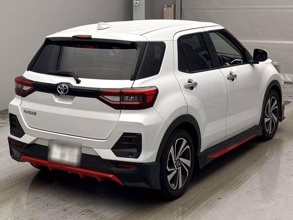 TOYOTA RAIZE