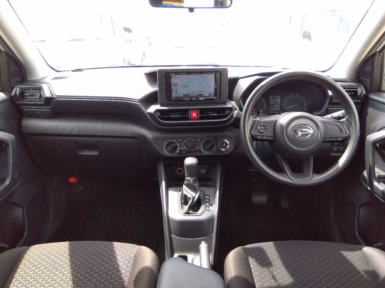 DAIHATSU ROCKY