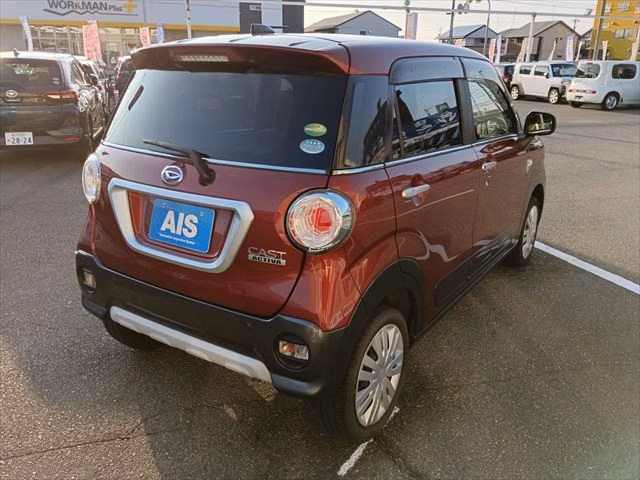 DAIHATSU CAST