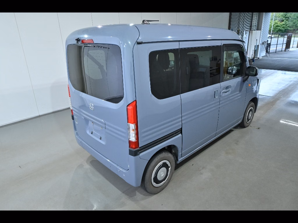 HONDA N-VAN
