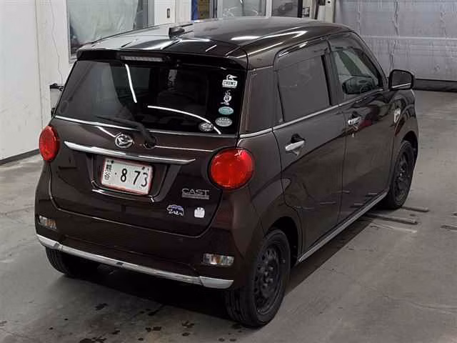 DAIHATSU CAST