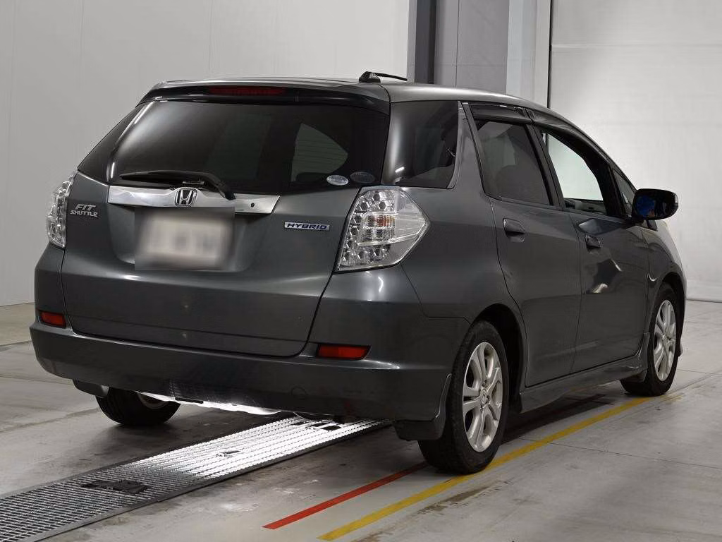 HONDA FIT SHUTTLE