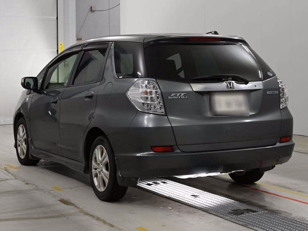 HONDA FIT SHUTTLE