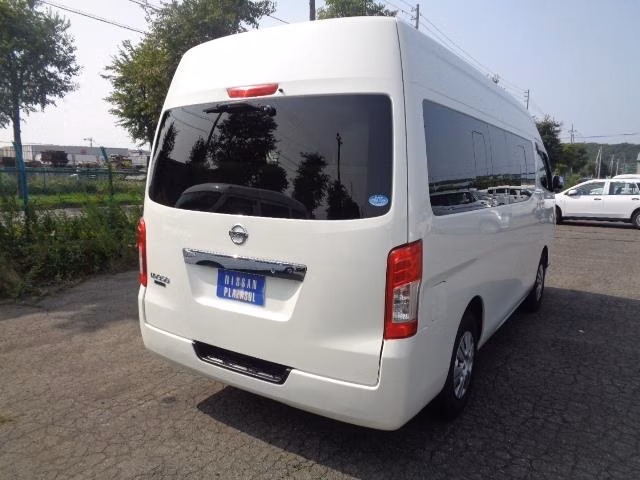 NISSAN NV350 CARAVAN